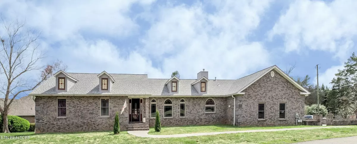 Knoxville, TN 37914,5900 Green Valley Drive