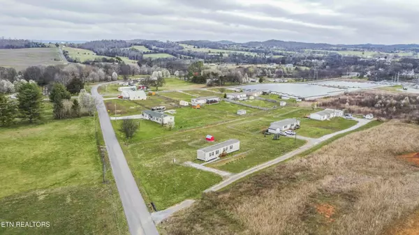 New Market, TN 37820,922 Lowery Loop Rd