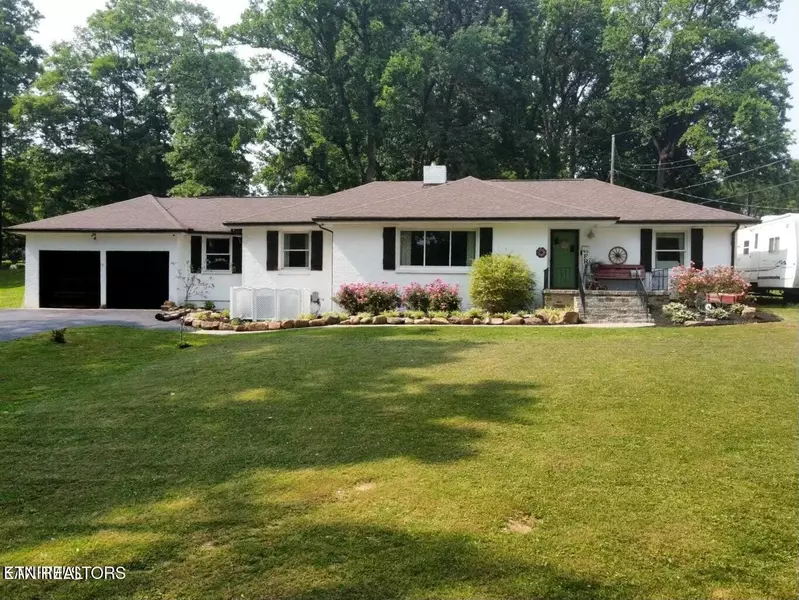 4905 Silva Drive, Knoxville, TN 37914