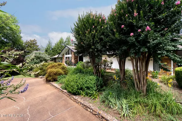 1723 Cherokee Blvd, Knoxville, TN 37919