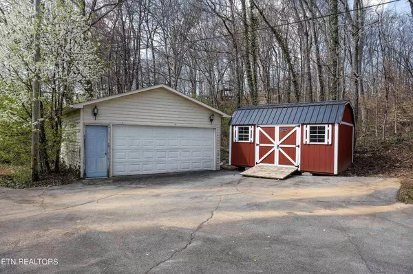 Lenoir City, TN 37771,5301 N Highway 321