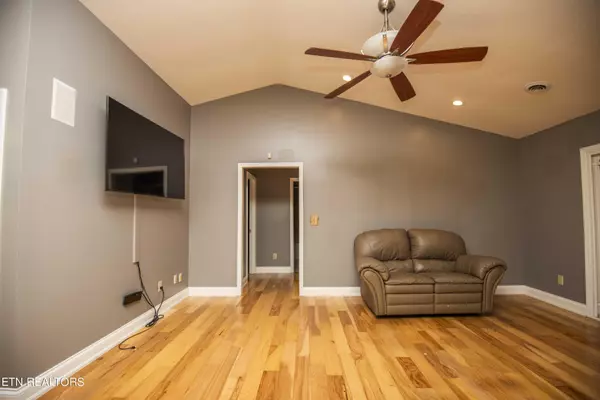Lenoir City, TN 37772,168 Covenant Circle