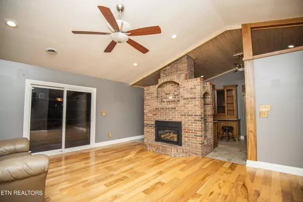 Lenoir City, TN 37772,168 Covenant Circle