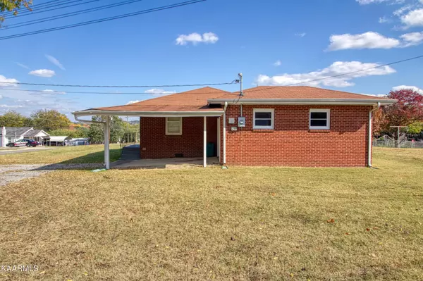 Loudon, TN 37774,711 Highland Ave