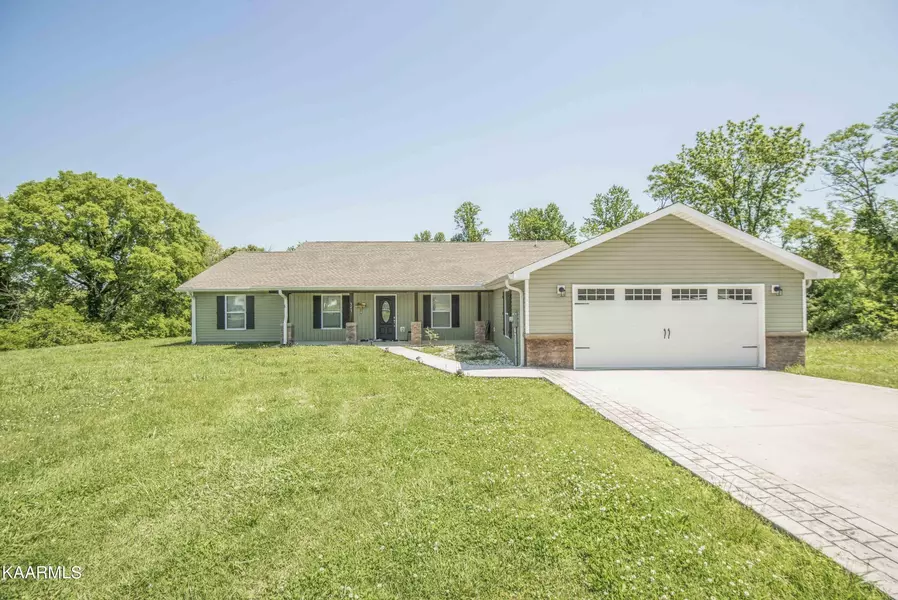 345 Rose St, Clinton, TN 37716