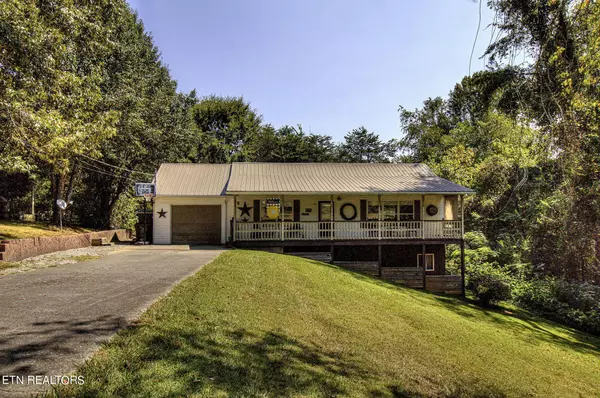 Sevierville, TN 37876,2224 Island Blvd