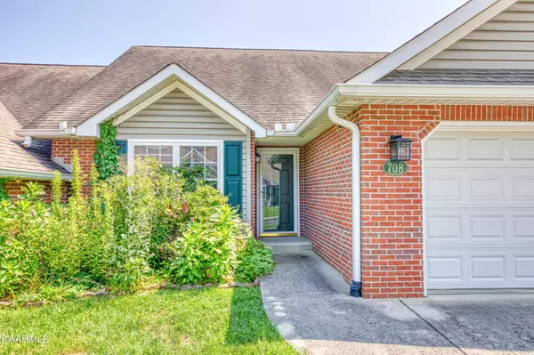 Knoxville, TN 37920,708 Chambers Way