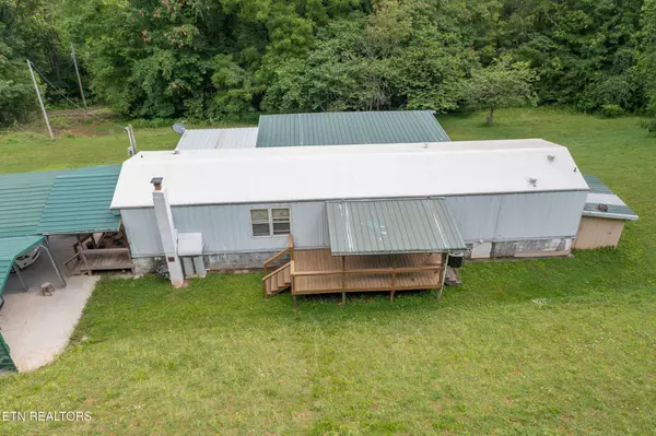 Parrottsville, TN 37843,1079 S Highway 340