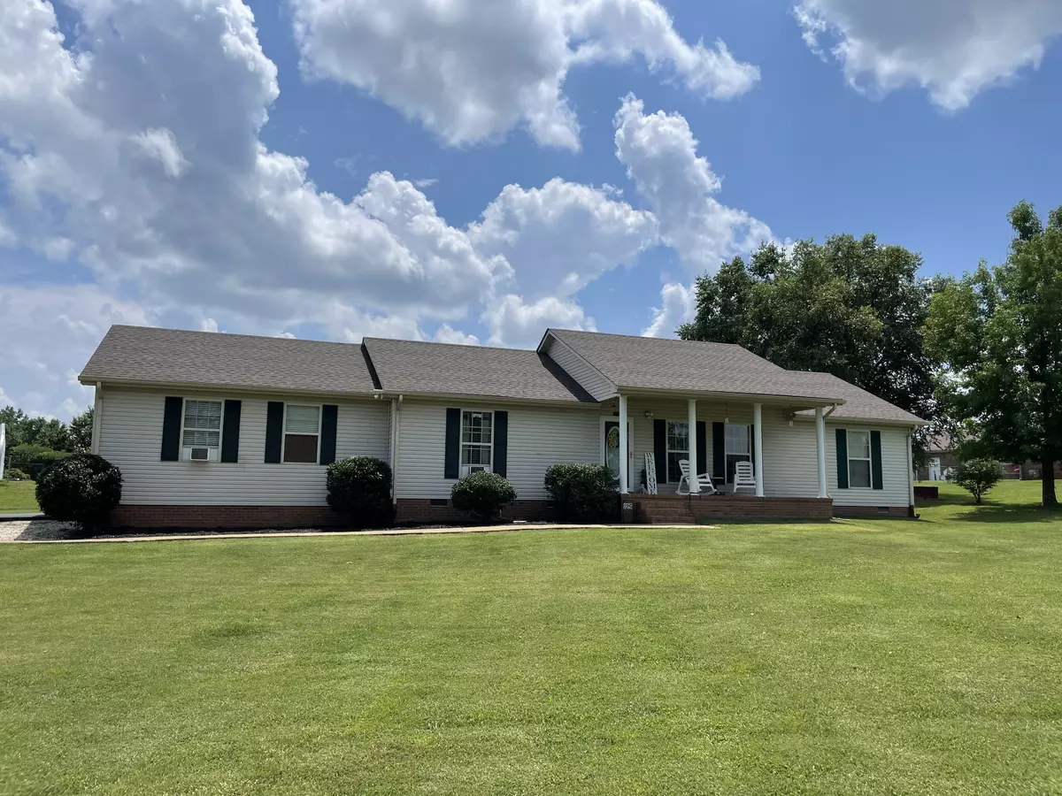 Summertown, TN 38483,125 Monument Cir
