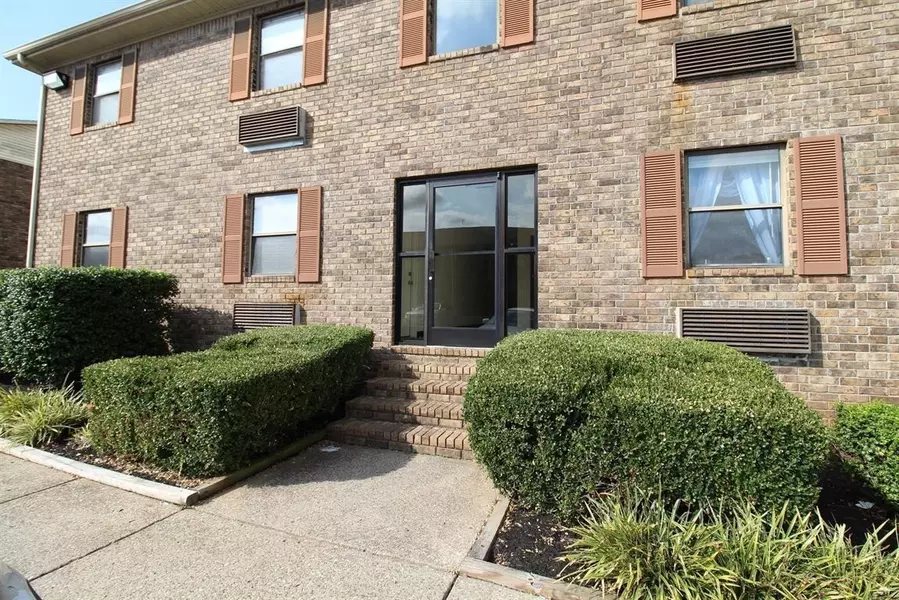 106 Koffman Drive #D2, Hopkinsville, KY 42240
