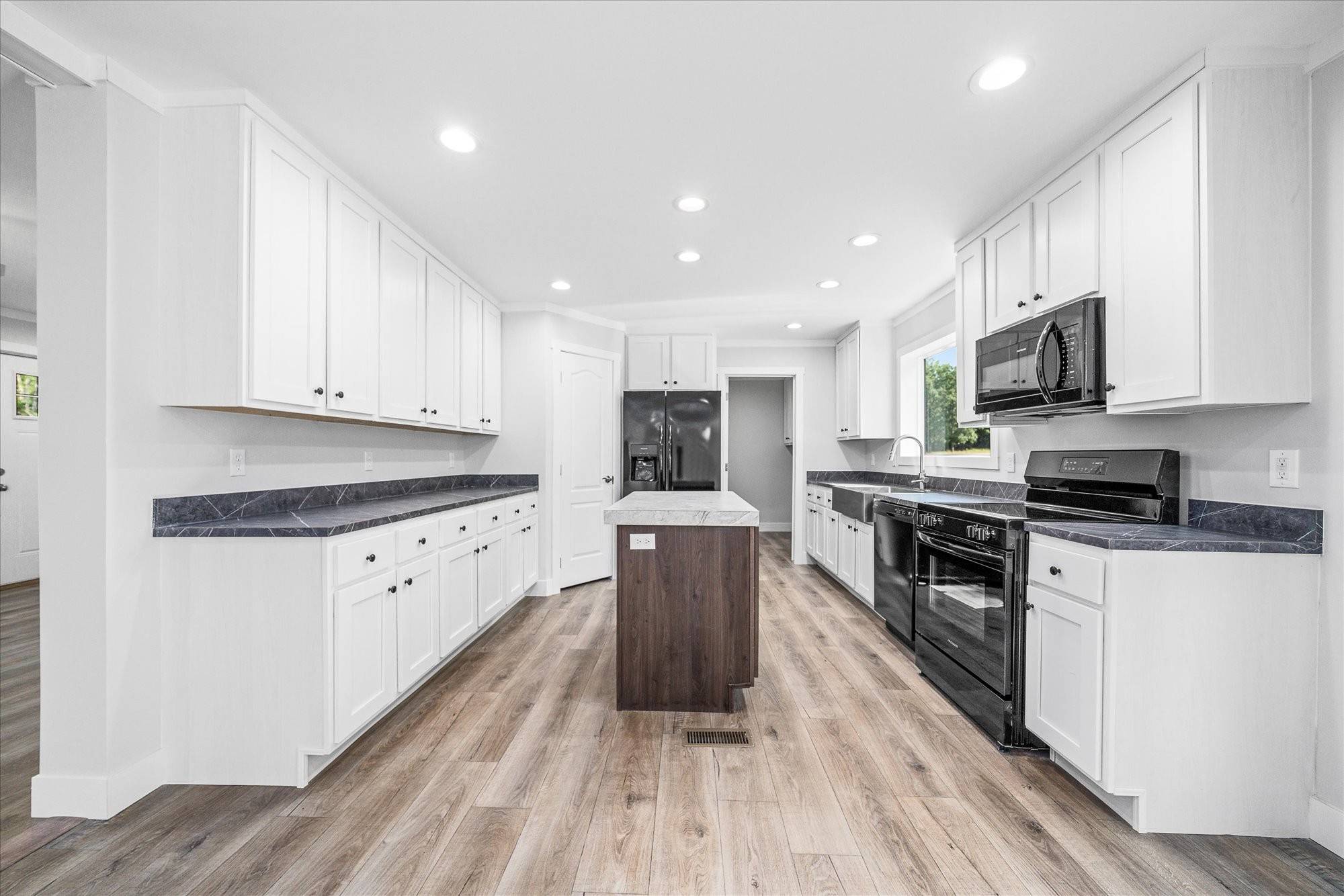 Cookeville, TN 38501,1800 Anna Maria Ln