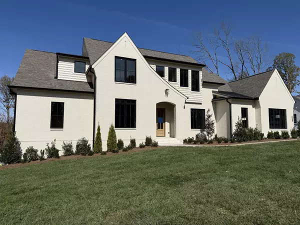 4821 Woodrow Pl, Arrington, TN 37014