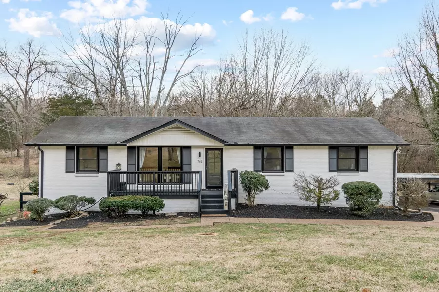 762 Rhonda Ln, Nashville, TN 37205