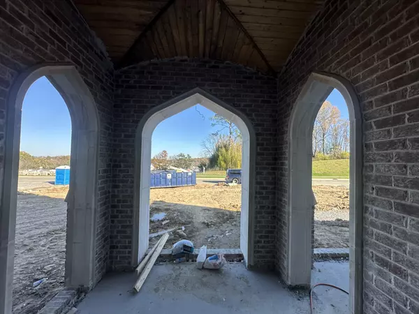 Brentwood, TN 37027,1663 Heartwood Ln