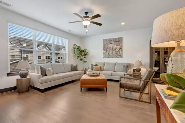 Nashville, TN 37205,7015 Westside Cir