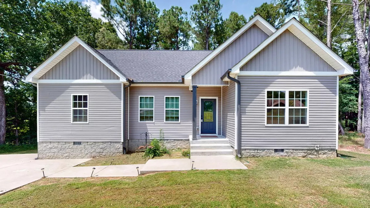 White Bluff, TN 37187,1663 Taylor Town Rd