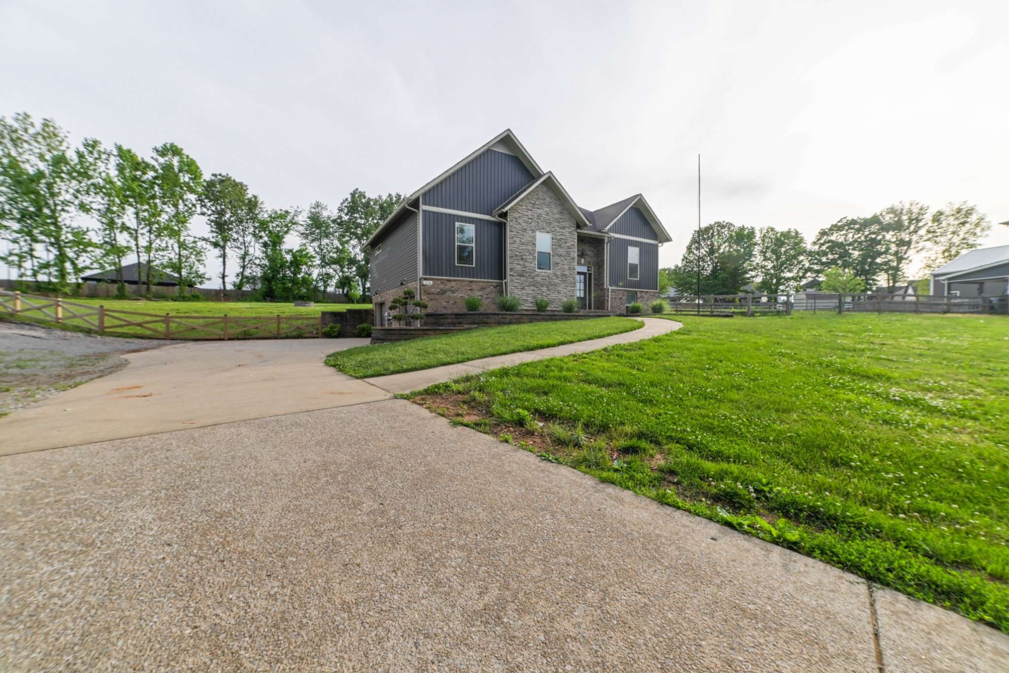 Clarksville, TN 37042,1134 Garrettsburg Rd