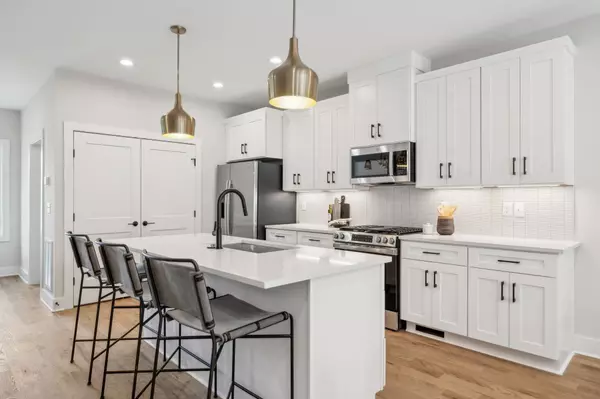 Nashville, TN 37209,6124 Robertson Ave #7