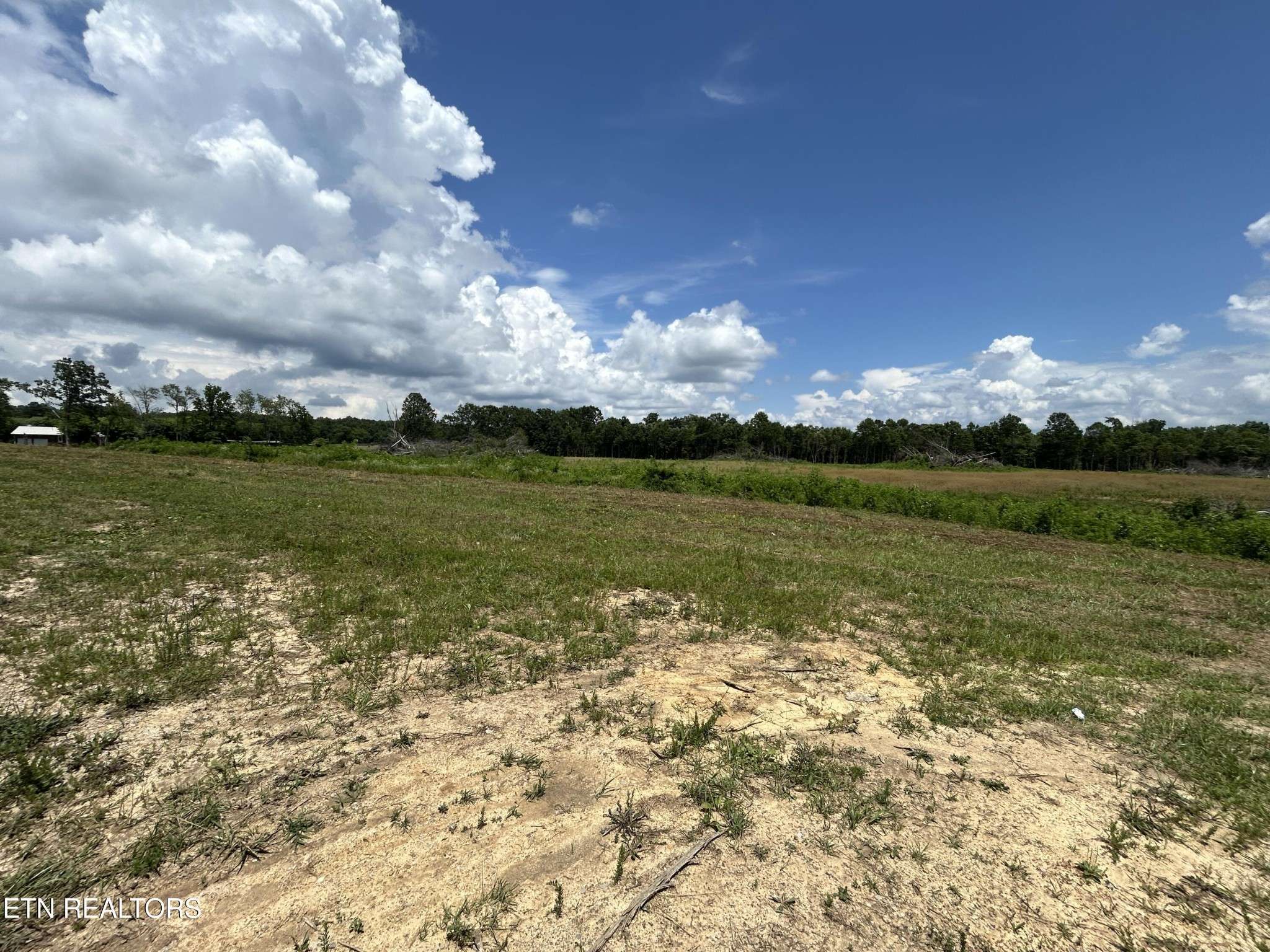 Jamestown, TN 38556,532 White Oak Rd