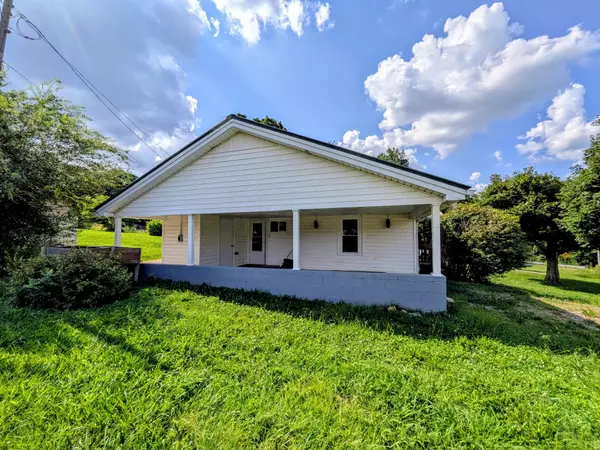 Centerville, TN 37033,524 Highway 48 #S