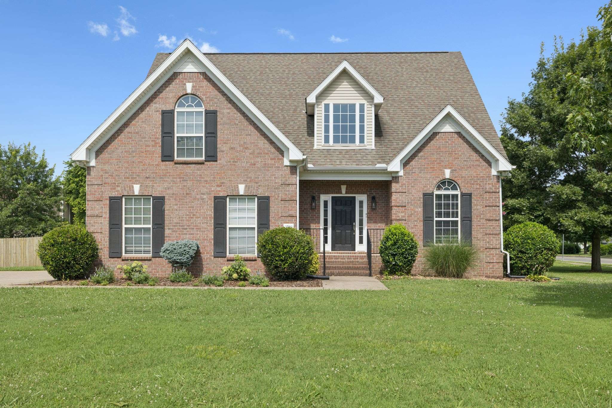 1704 Satterfield Ct, Murfreesboro, TN 37128