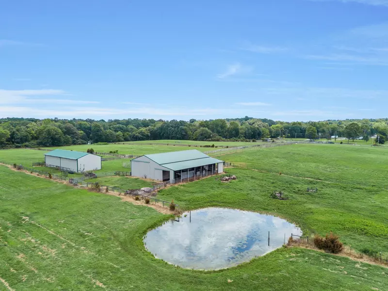 2620 Highway 48 #S, Dickson, TN 37055