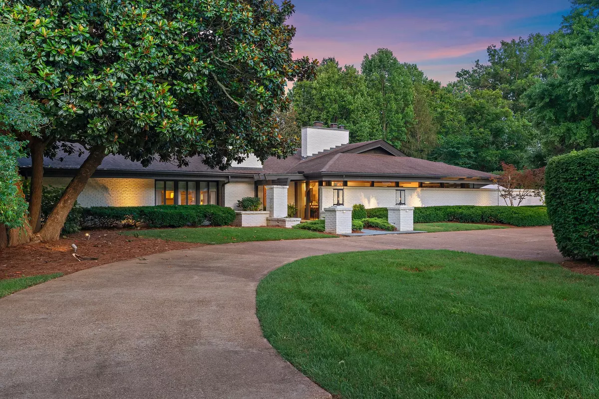 Nashville, TN 37205,5943 Sedberry Rd