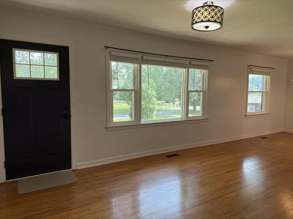 Dickson, TN 37055,101 Lake Circle Dr