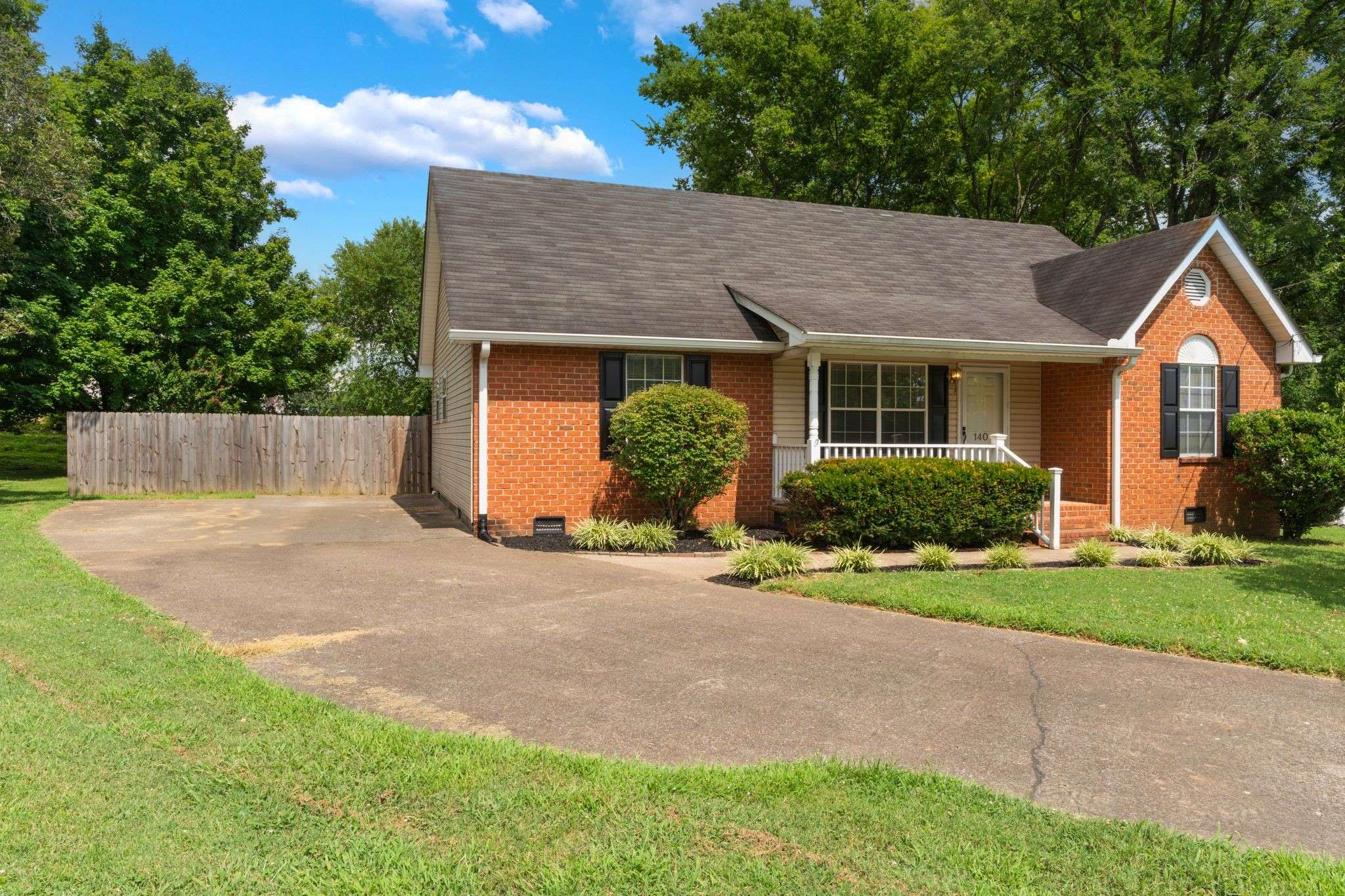 Gallatin, TN 37066,140 Matt Ct