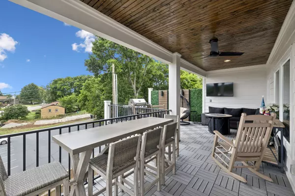 Nashville, TN 37206,622 S 11th St