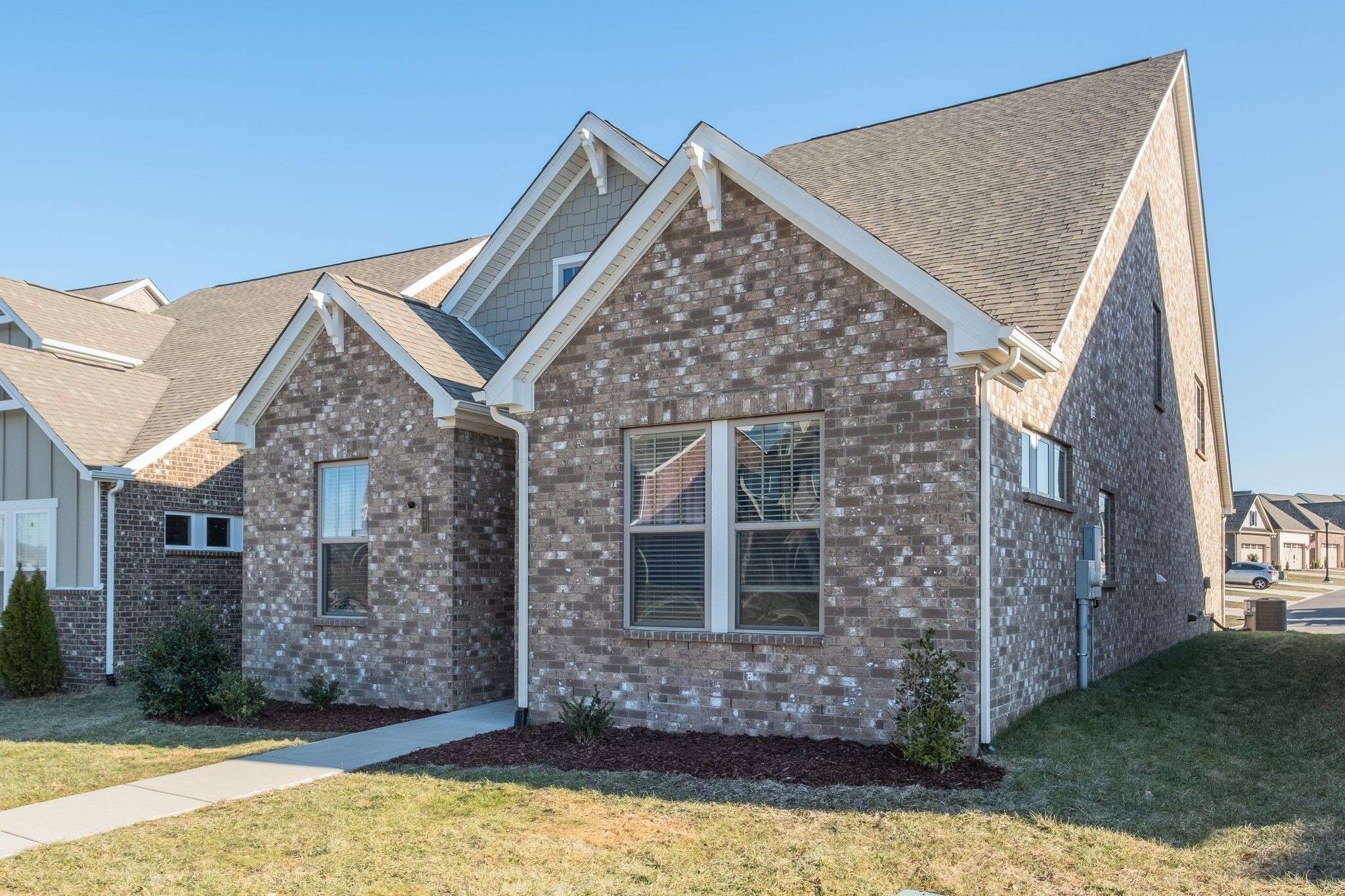Lebanon, TN 37087,907 Nance Ln