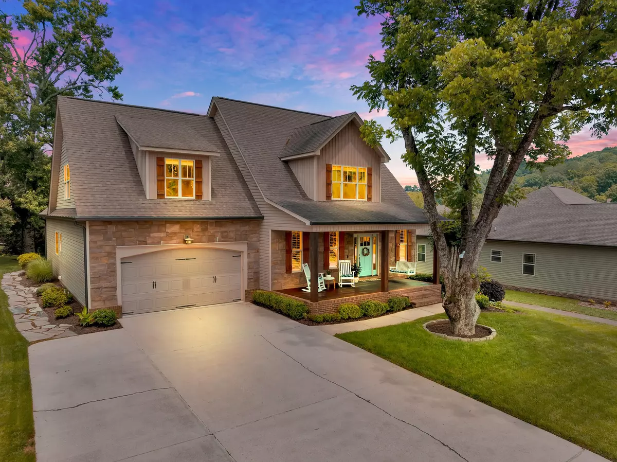 Chattanooga, TN 37419,3429 Willow Lake Circle