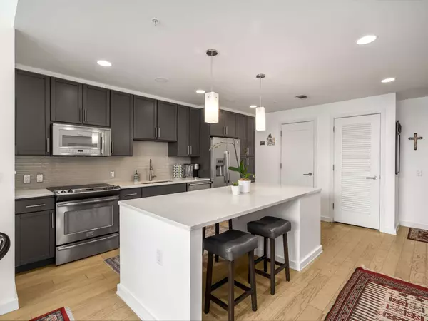 Nashville, TN 37203,1212 Laurel St #304
