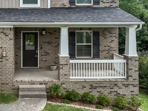 Nashville, TN 37221,916 Holgate Ct
