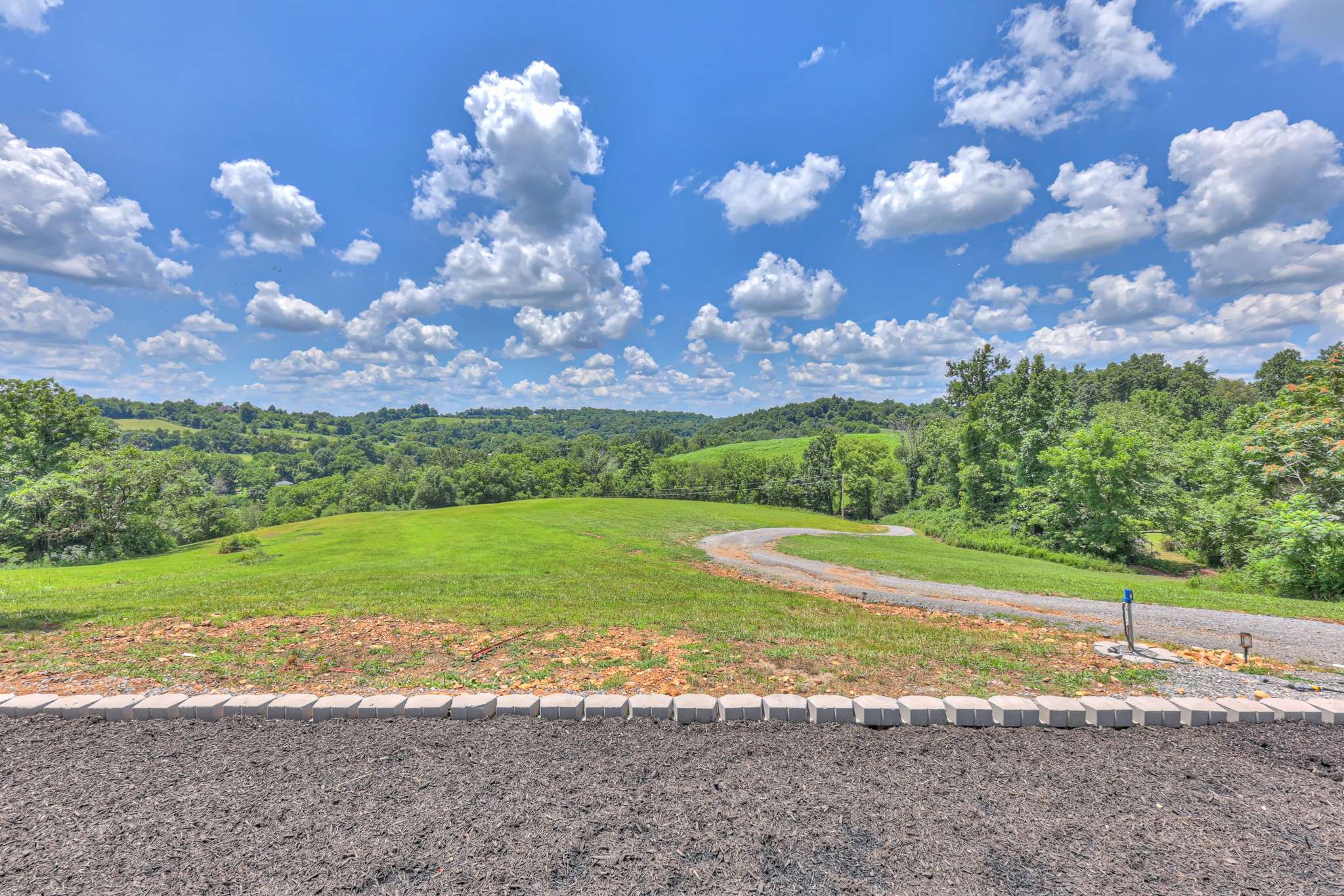 Shelbyville, TN 37160,0 Cavern Bunker
