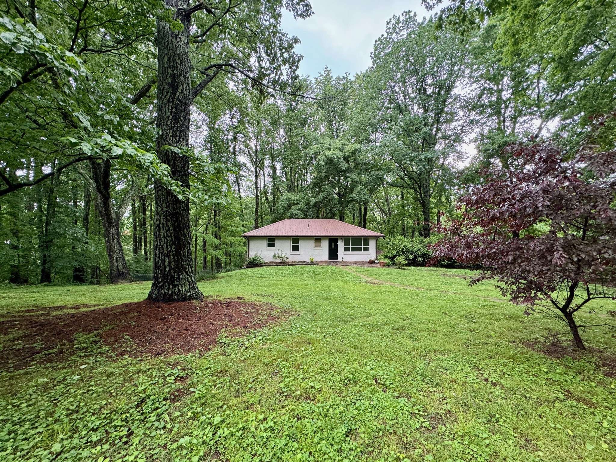 514 Longview Dr, Pegram, TN 37143