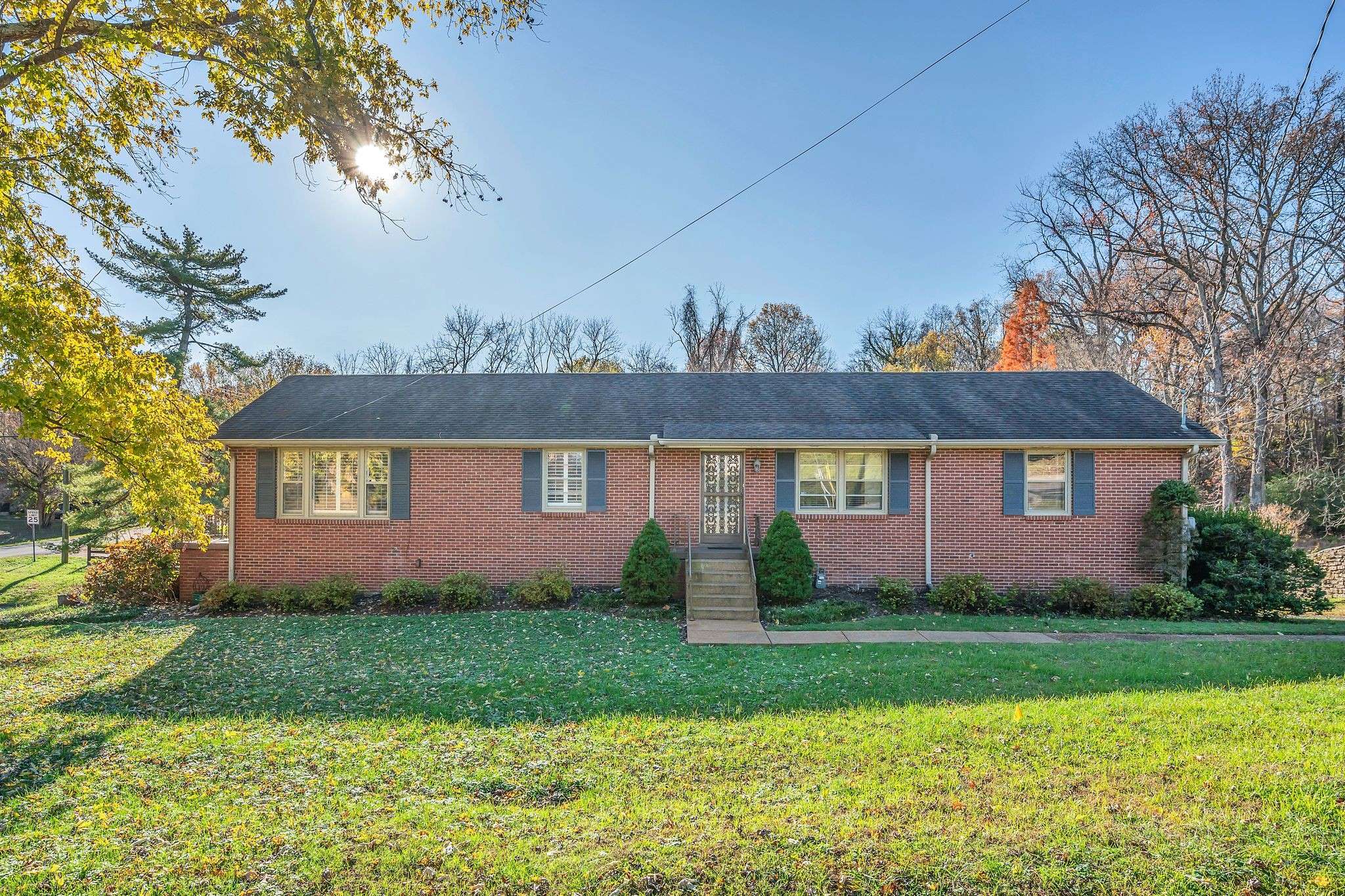 Nashville, TN 37216,3811 Moss Rose Dr