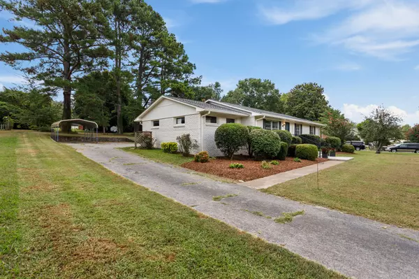 Columbia, TN 38401,1206 Park Mere Dr