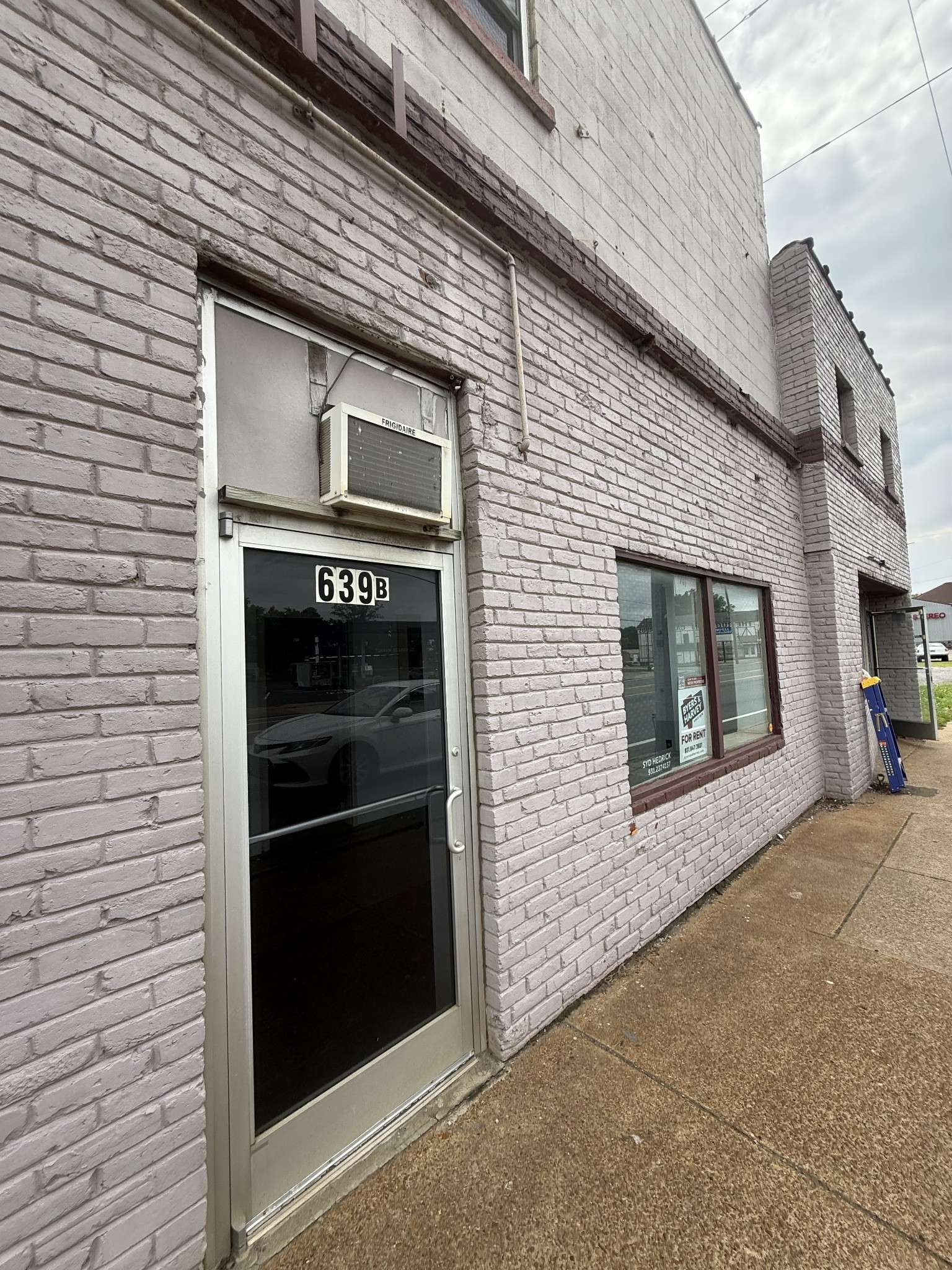 639B Providence Blvd, Clarksville, TN 37042