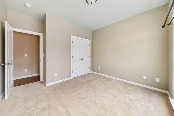 Columbia, TN 38401,2438 Duxbury Dr