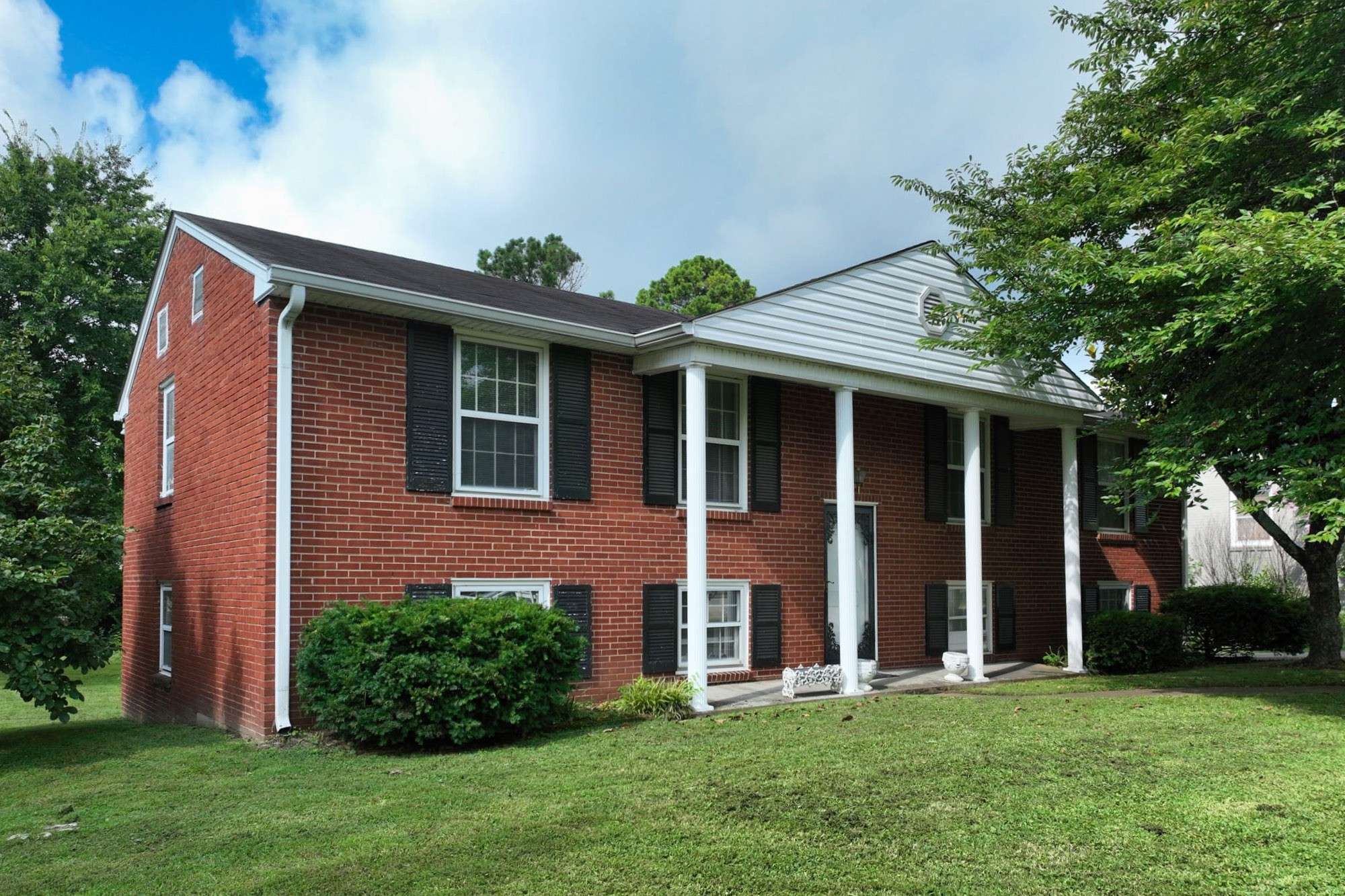 Nashville, TN 37211,407 Lynn Dr