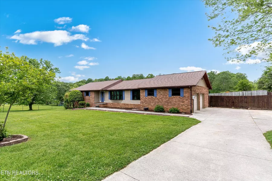 319 Jones Lane, Clinton, TN 37716