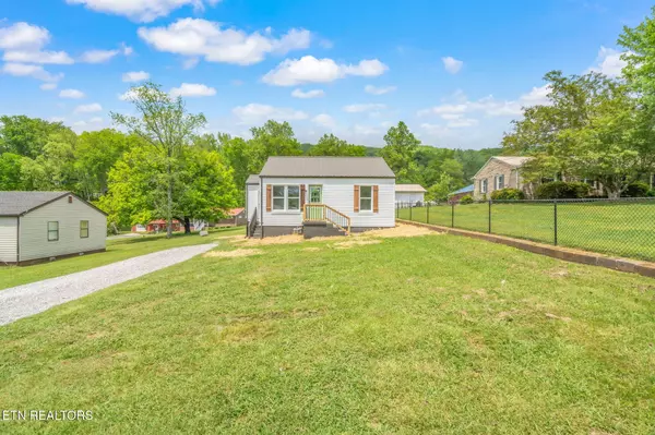 Harriman, TN 37748,309 Evergreen St