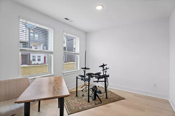 Nashville, TN 37214,608 Markham St