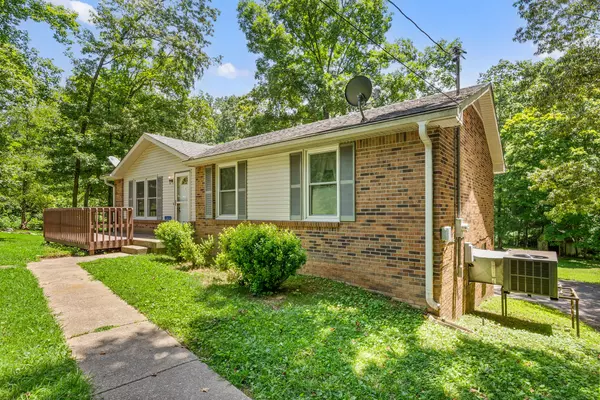 Clarksville, TN 37040,1852 Mimi Rd