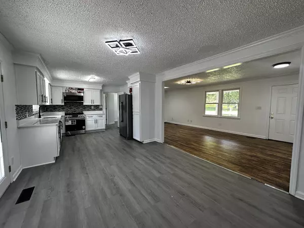 4093 Allison Ln, Springfield, TN 37172