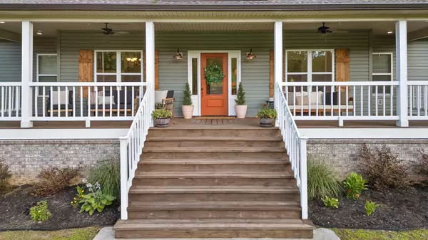 Dunlap, TN 37327,406 Green Brier Lane