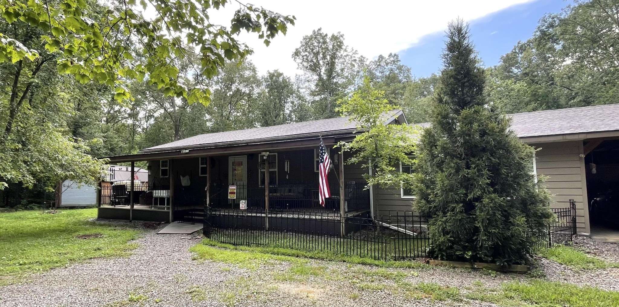407 Cedar Road, Pikeville, TN 37367