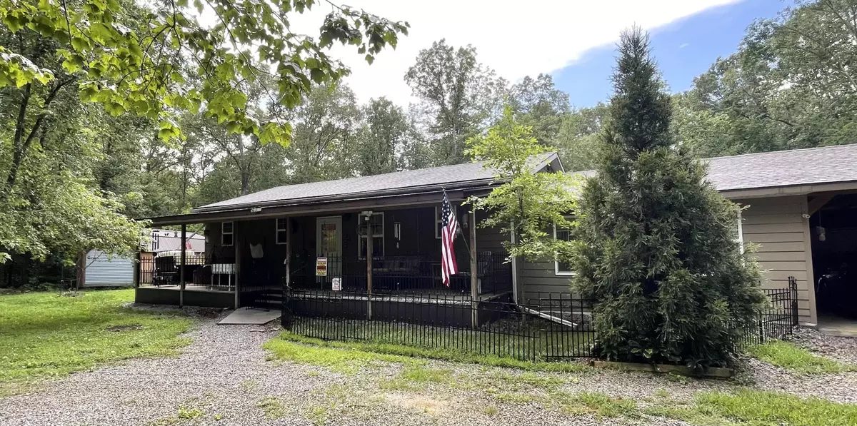 Pikeville, TN 37367,407 Cedar Road