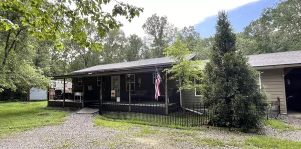 407 Cedar Road, Pikeville, TN 37367